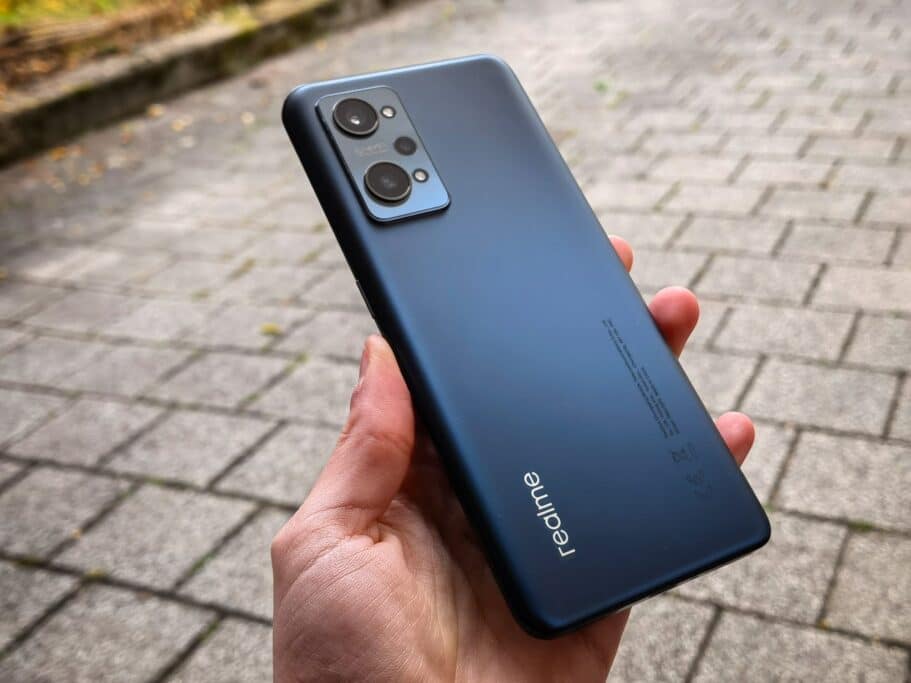 تصميم Realme GT Neo 2